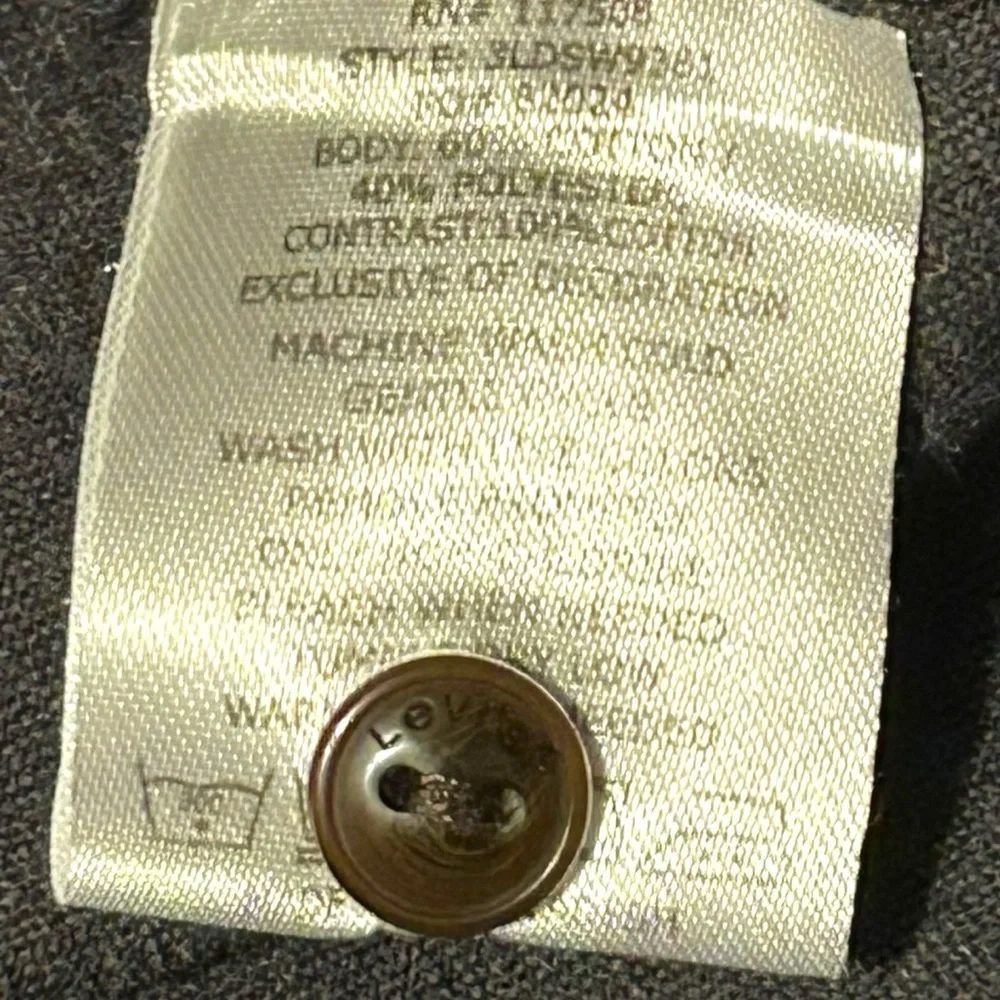 Men’s Levi’s Button Front Shirt XL Gray Pocket Short Sleeves - Picture 4 of 7